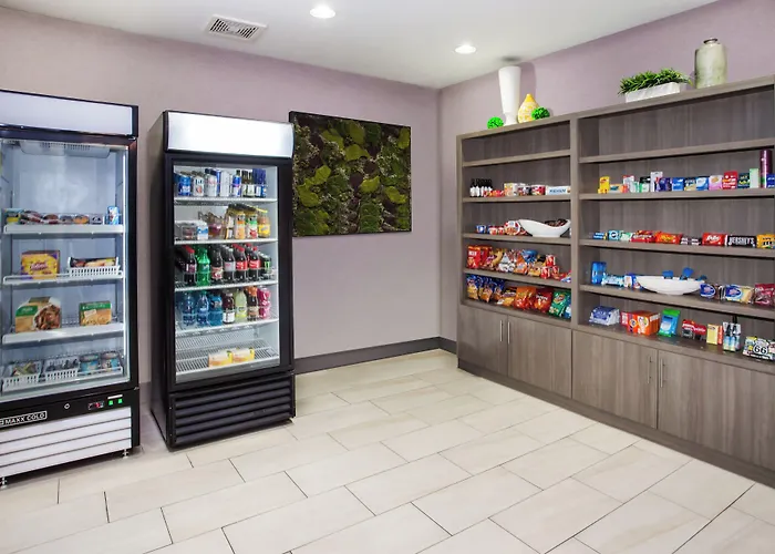Hotel Express & By Ihg Litchfield