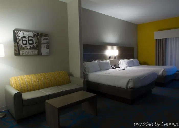 Express & By Ihg Hotel