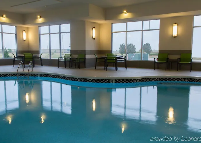 Hotel Express & By Ihg Litchfield